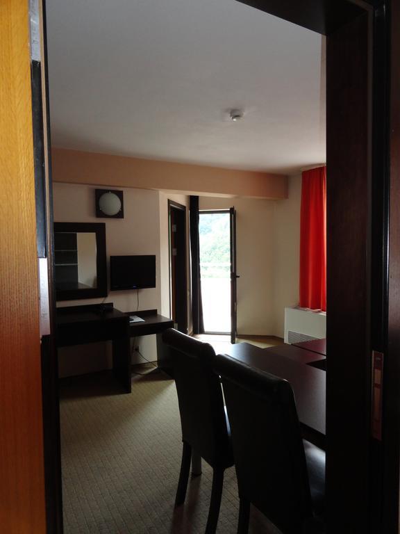 Hotel Byalo More Banite Room photo