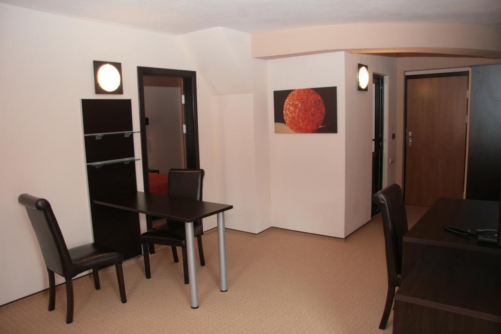 Hotel Byalo More Banite Room photo