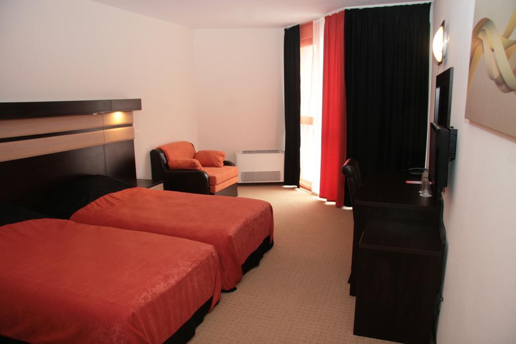 Hotel Byalo More Banite Room photo