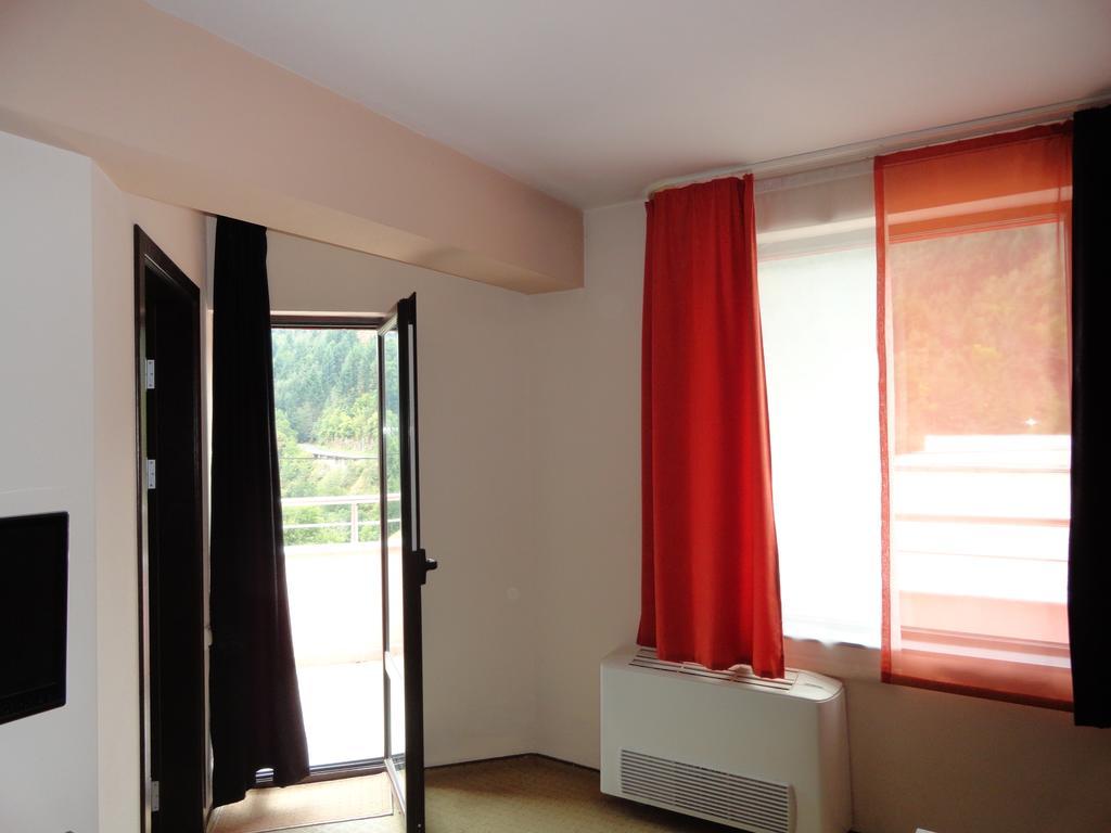 Hotel Byalo More Banite Room photo