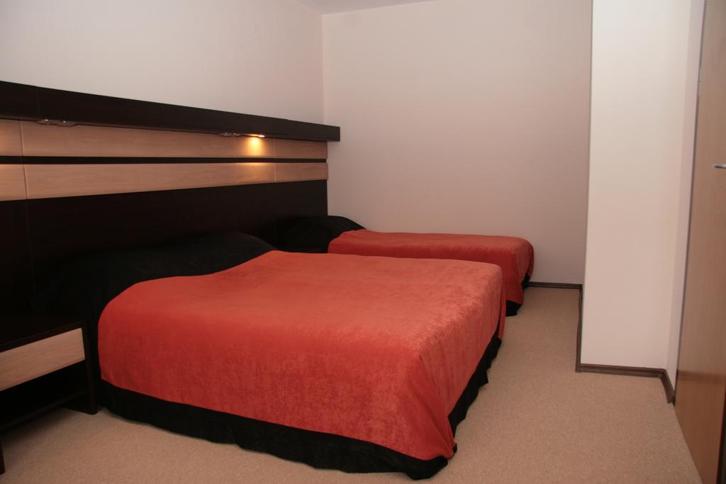 Hotel Byalo More Banite Room photo